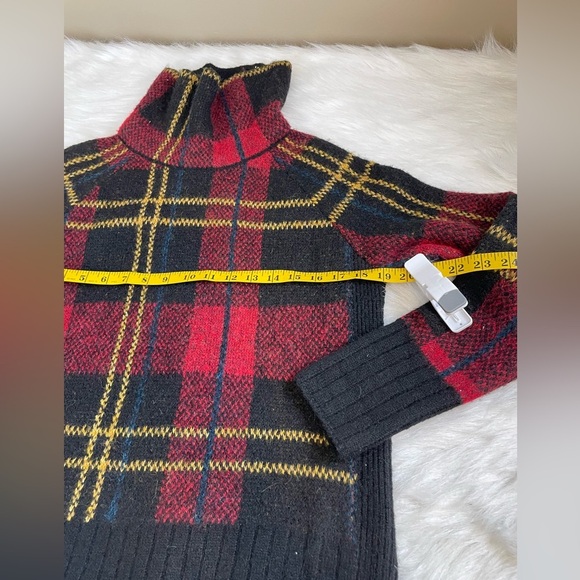 RD Style Cozy Plaid Turtleneck Sweater - Picture 6 of 11
